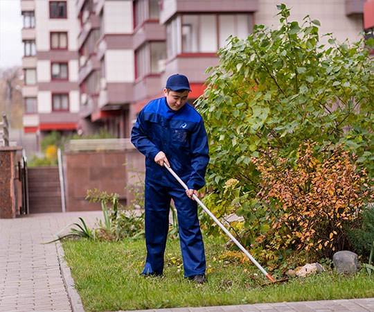 Уборка территории в Нягани и  Ханты-Мансийском автономном округе - Югре
