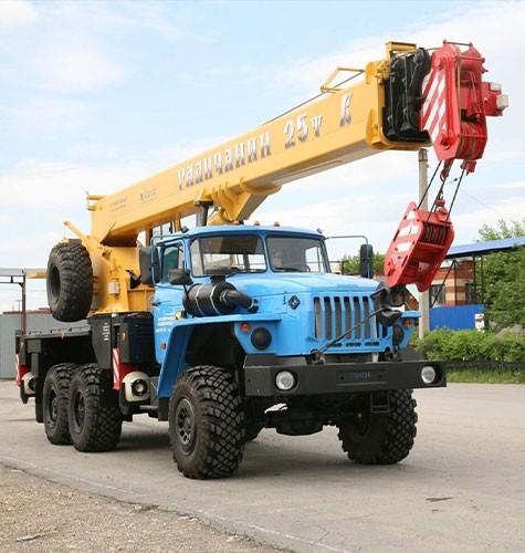 Возможности короткобазных кранов в Нягани