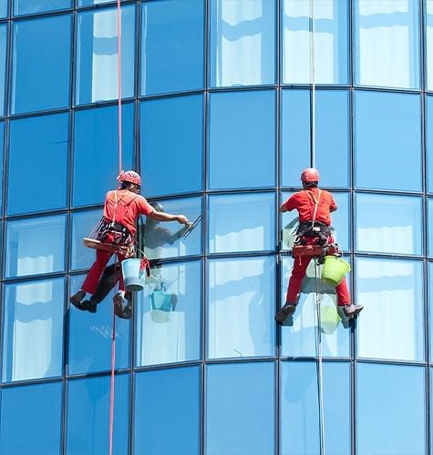 Мытье фасадов промальпинистами в Нягани